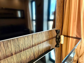 Апартаменты VipHouse Верхнеторговая 4