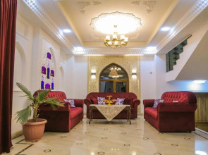 Hotel Khurjin