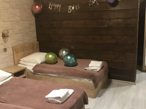 Отель Come & Rest