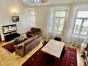 City Center Apartment, Nizami street 19 Flat