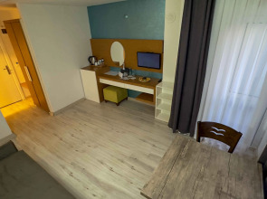 Отель La Bella Suite