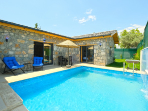 Sera Stone House with Private Pool Villa