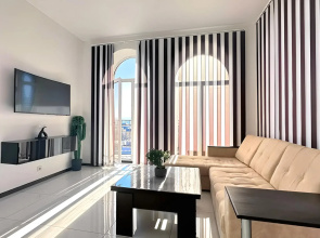 Yevrodvushka v Tsentre Flat