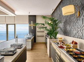 Отель Akra Antalya