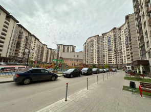 Апартаменты Истоман 2+2 в спальном микрорайоне