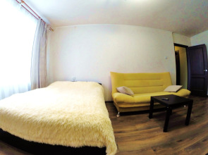 Апартаменты на Кировоградской 28/3