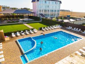 Belyij Lev Guest house