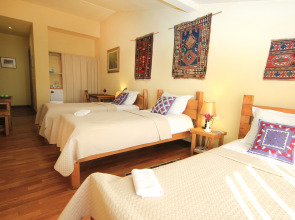 Отель Silk Road