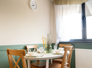 Апартаменты Сияние УК Атмосфера с видом на горы