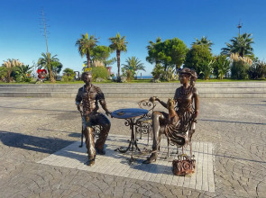Апарт-отель на берегу моря, Porta Batumi Tower