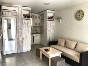 Domik U Morya Guest House