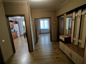 Апартаменты Уютная Двухкомнатная Квартира со Свежим Ремонтом