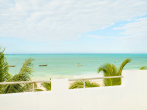 Furaha Beach Villa - Furaha Paradise Little Hotel