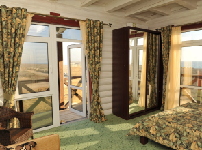 Arsenij Guesthouse