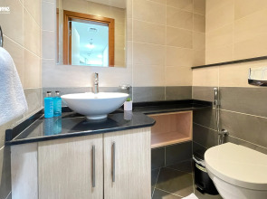 Апартаменты Bnbmehomes 54th Floor Sea View Heart of Marina - 5407