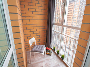 Апартаменты  TopHouse на Нейбута 6 студия