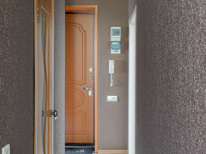 Квартира двухкомнатная Stepanenkov в центре на Маслякова 9