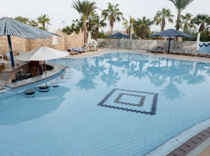 Turquoise Beach Hotel