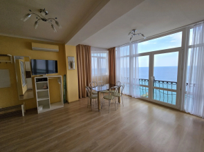 Elling Selena  4 Apartments