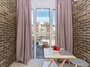 Mini Studia s Panoramnym Oknom i Parkovkoj Apartments
