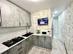 Dvukhkomnatnaya Na Ul Griboyedova S 3 Razdelnymi Mestami Flat