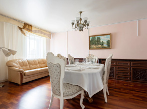 Апартаменты Атмосферная квартира в доме с музеем