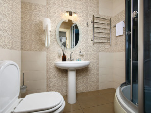 Домбай Пэлас