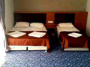 Отель Lavin Garden