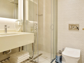 Отель Celine Taxim