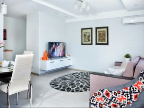 Квартира комфортная для семьи, друзей, коллег Oksana's HOME