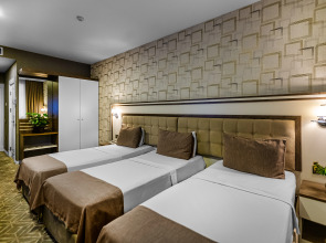 Отель Alba Hotel&Spa