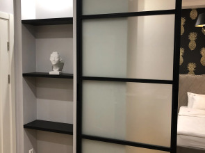 Апартаменты 4-комнатные HomeApart Сторожовская, 6