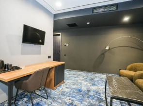 Отель Splendid Tbilisi