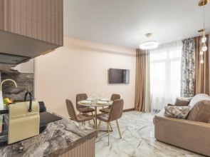Uyutnaya kvartira v novom dome ryadom s metro Flat