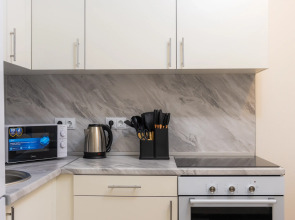 Квартира Сеть апартаментов ЧемодаНН с видом на реку