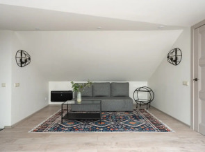 Апартаменты LetYourFlat Садовая