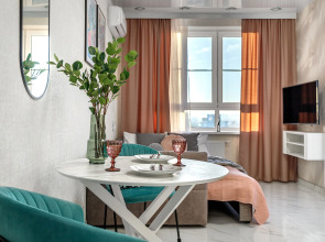 Апартаменты UzorApart Комфортная студия в центре с потрясающим видом на море