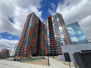 Квартира 1-комнатная студия в новом высотном доме. Кирова 11