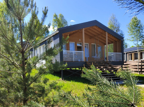 Domik V Kp Grin Laundzh Guest House