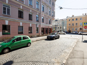 Квартира в стиле диско у Стрелки на Васильевском