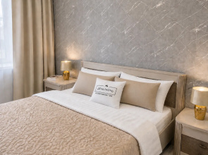Ot kompanii Den Noch na Novobul'varnoj 40 Flat