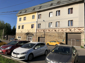 Zonalnaya 10 Guest House