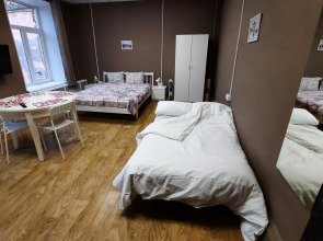 Апартаменты на Никольской 8