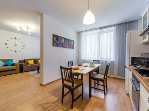 Апартаменты Dayker City Apartments на Николая Островского 7