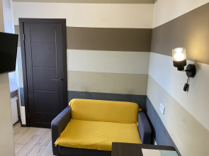 Апартаменты Тепличный проезд 7