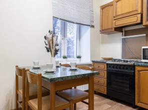 Апартаменты Comfort Home на 10 гостей на Карла Маркса 39