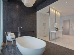 W Abu Dhabi - Yas Island