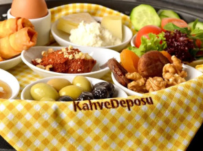 Отель Karamans Sirkeci Suites Hotel