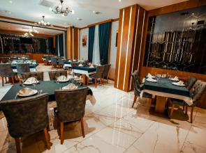 Отель Regal Inn Badamdar