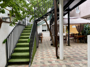 Гостевой дом Green Wall